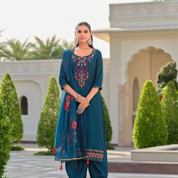 Pakistani Style 3 Pieces