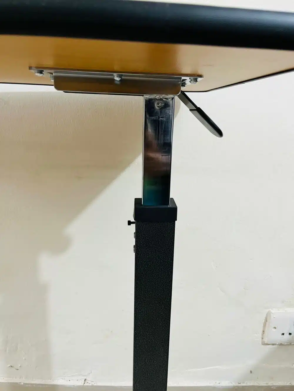 Over Bed Food Trolly - Image 4